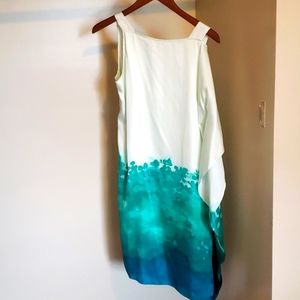 Calvin Klein size 8 white & green dress